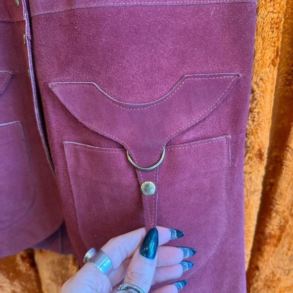 American Vintage Maroon Vest with Brass Details - Picture 3 of 6